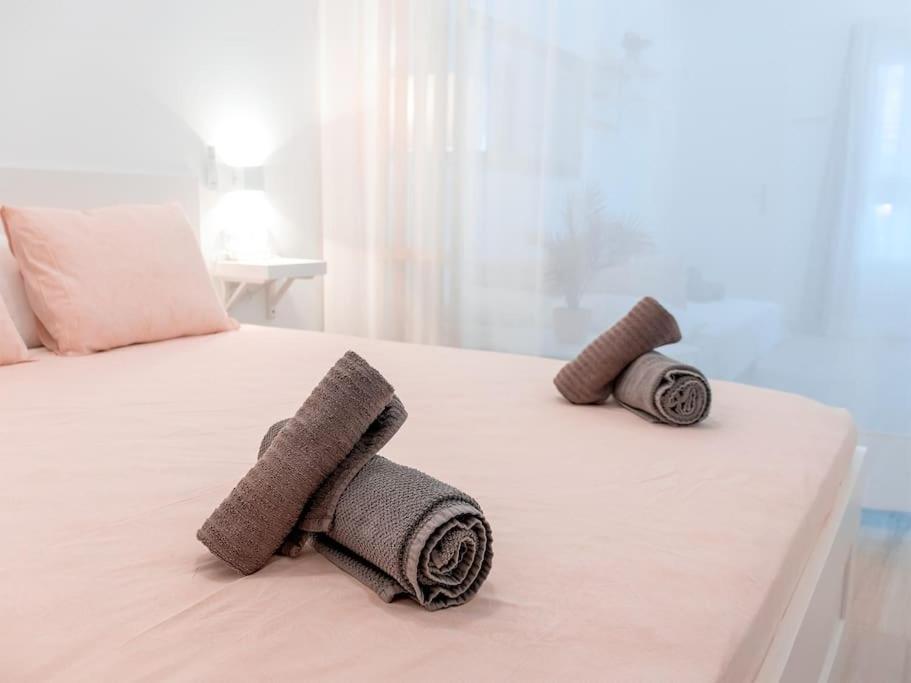 Acogedor Estudio En Triana Con Jacuzzi Y Wifi Sevilla Eksteriør billede