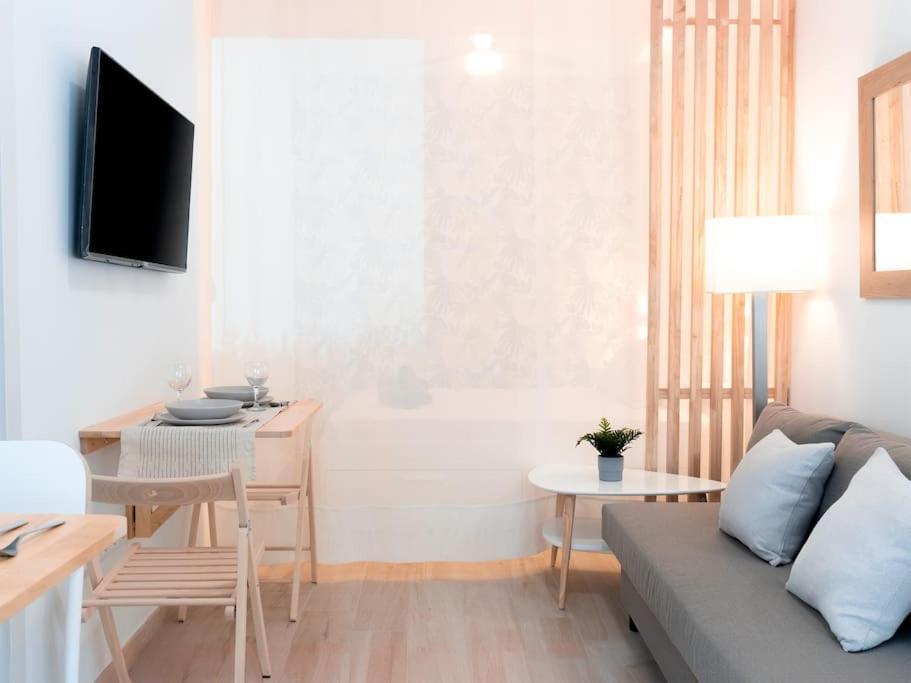 Acogedor Estudio En Triana Con Jacuzzi Y Wifi Sevilla Eksteriør billede
