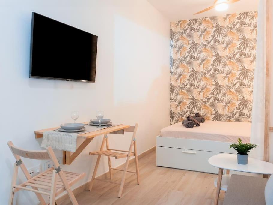 Acogedor Estudio En Triana Con Jacuzzi Y Wifi Sevilla Eksteriør billede